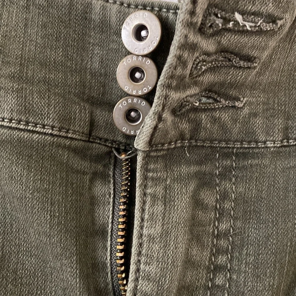 Plus size olive colored denim jeans from Torrid. - Picture 3 of 4